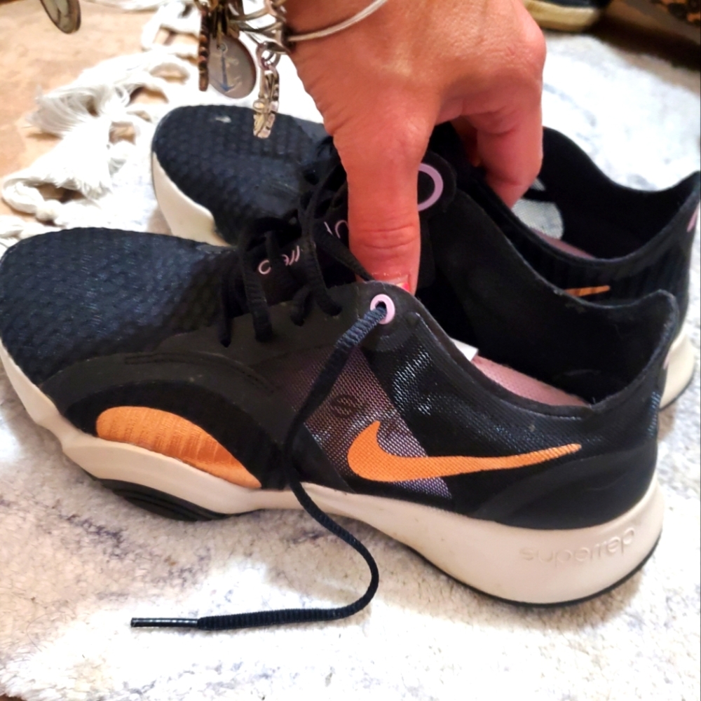 Nike shoes